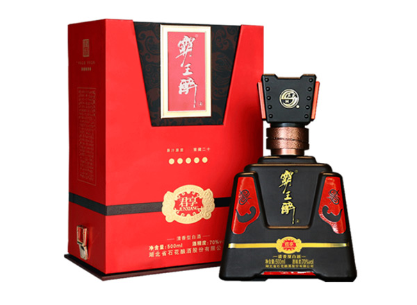 东莞石花霸王醉回收霸王醉君享70度白酒礼盒