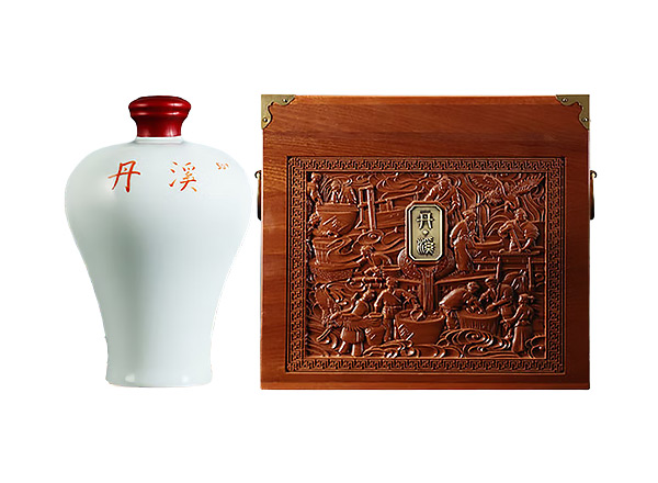 东莞丹溪黄酒回收丹溪50年+陈酿红曲酒